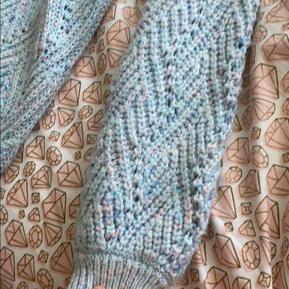 Sweater - Picture 2 of 5